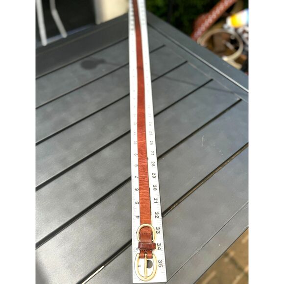 VTG Casual Corner 100% Saddle Brown Leather Gold Tone Metal Buckle & Catch SZ M - Picture 2 of 8